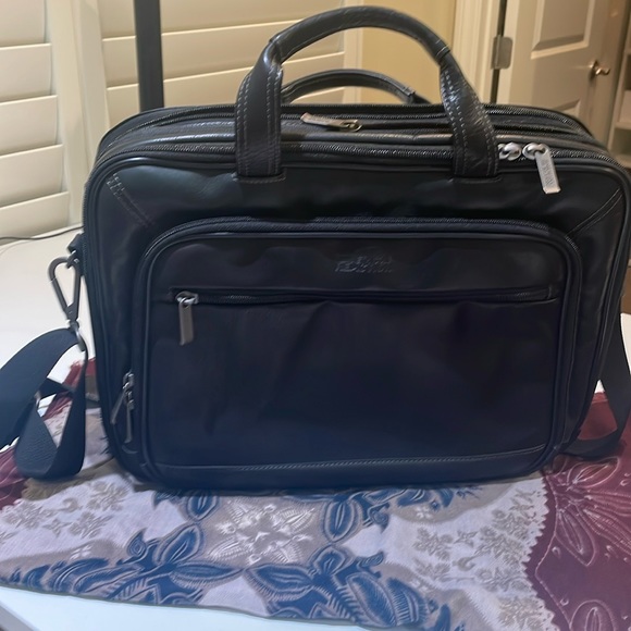 Kenneth Cole Reaction Other - Kenneth Cole Reaction Briefcase
